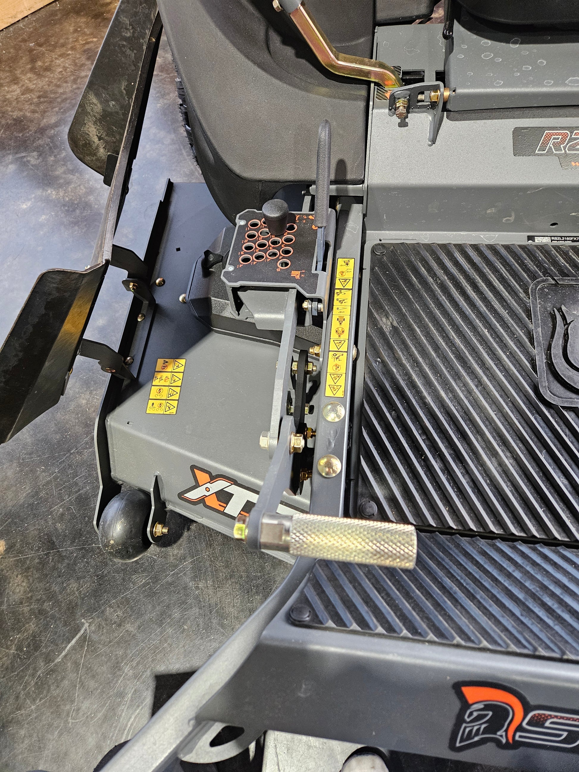 SPARTAN RZ  XD  60" FX730 KAWASAKI  RSZL2160FX730