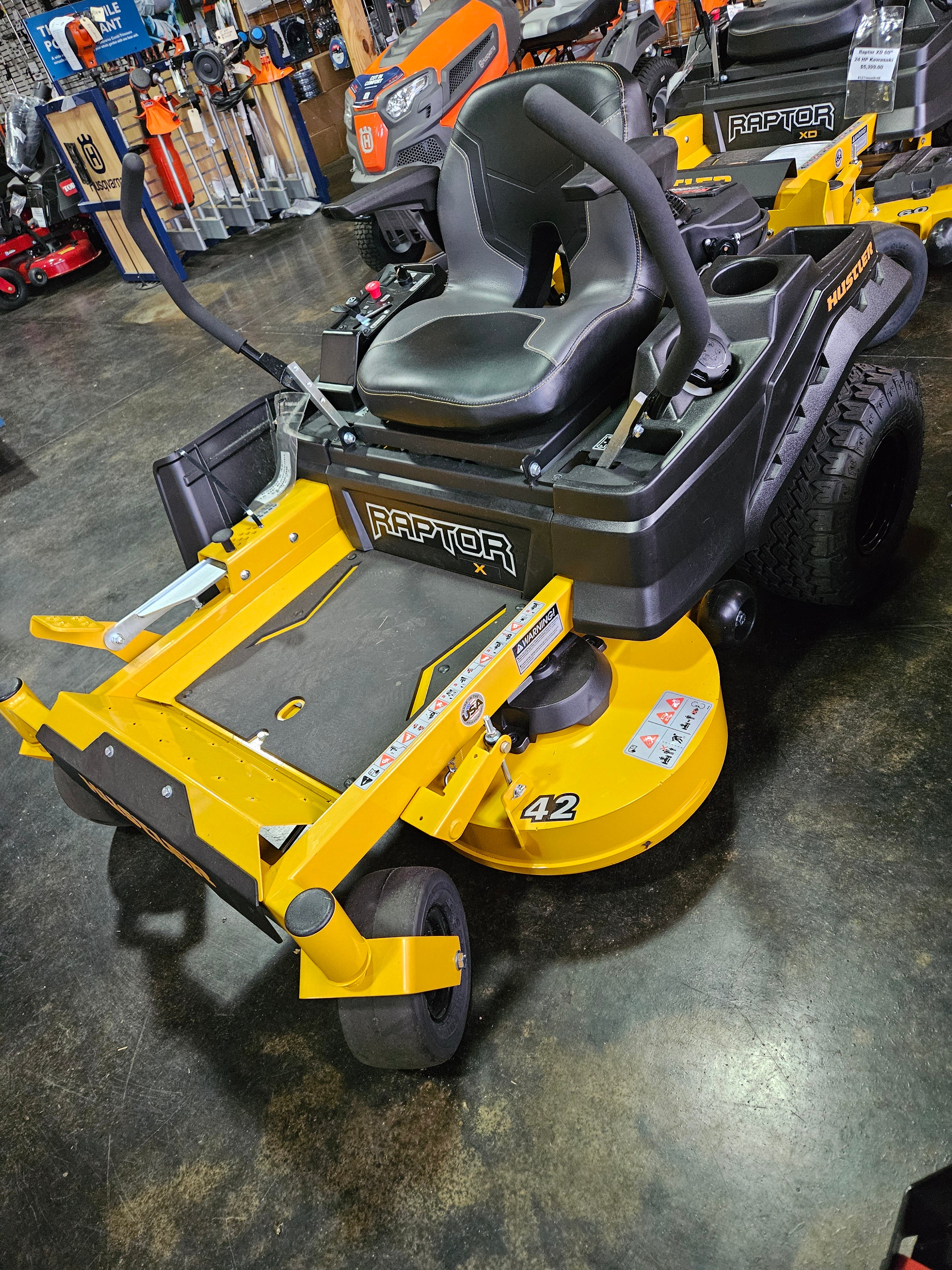 Hustler 939694 RAPTOR X 42" 18HP KAWASAKI